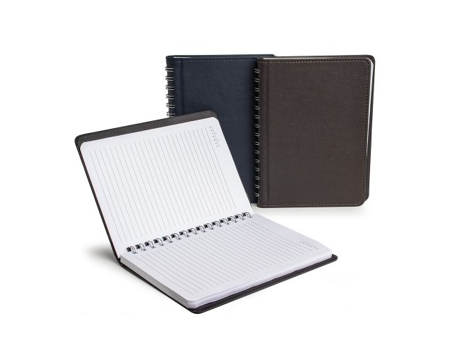 Caderno de Couro Sint�tico